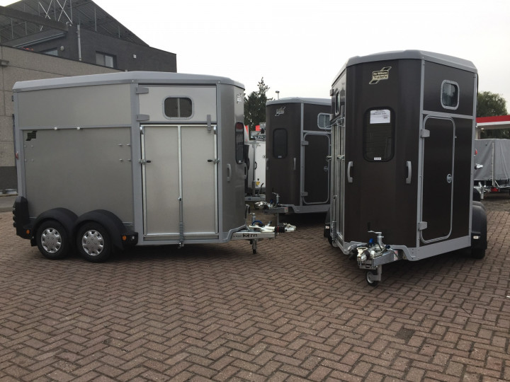 Ifor Williams Paardentrailer Hb511